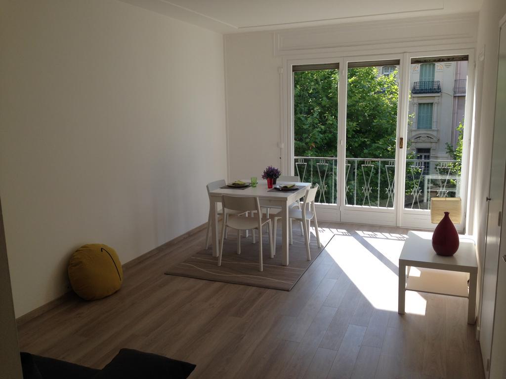 Bel Appartement De Gill Centre Ville Niza Exterior foto